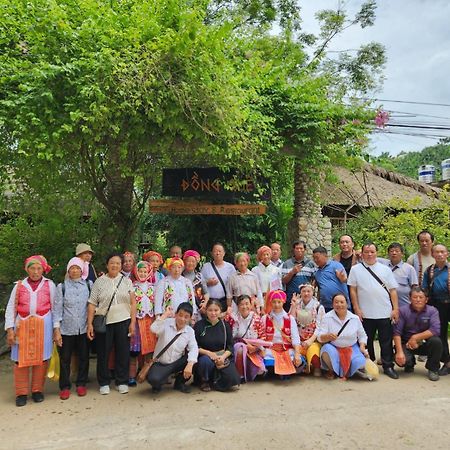 Dong Que Homestay-Tours-Motorbike, Car Rental, Hiking Ha Giang Eksteriør bilde
